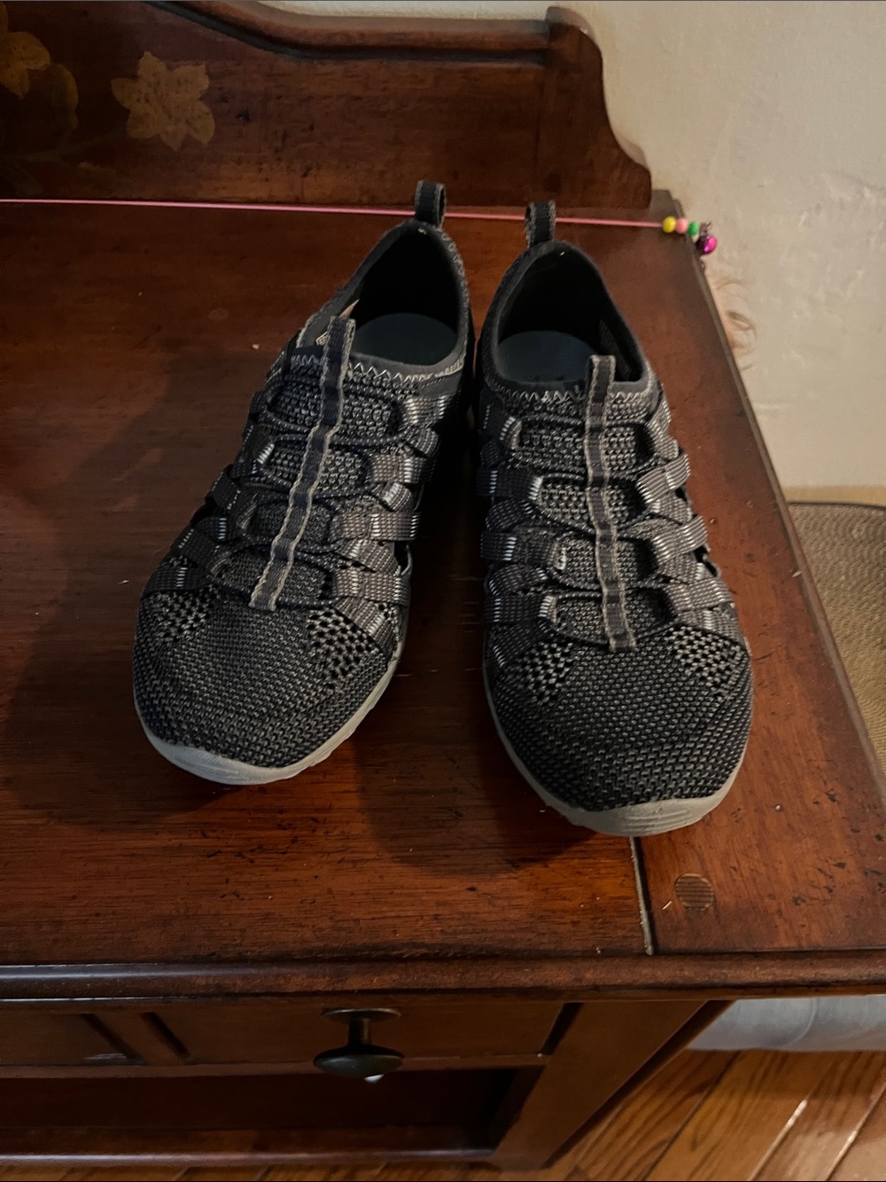 Skechers Women’s Black and Gray Knit Slip-On Sneakers